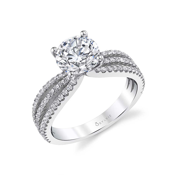 Platinum Diamond Engagement Ring
